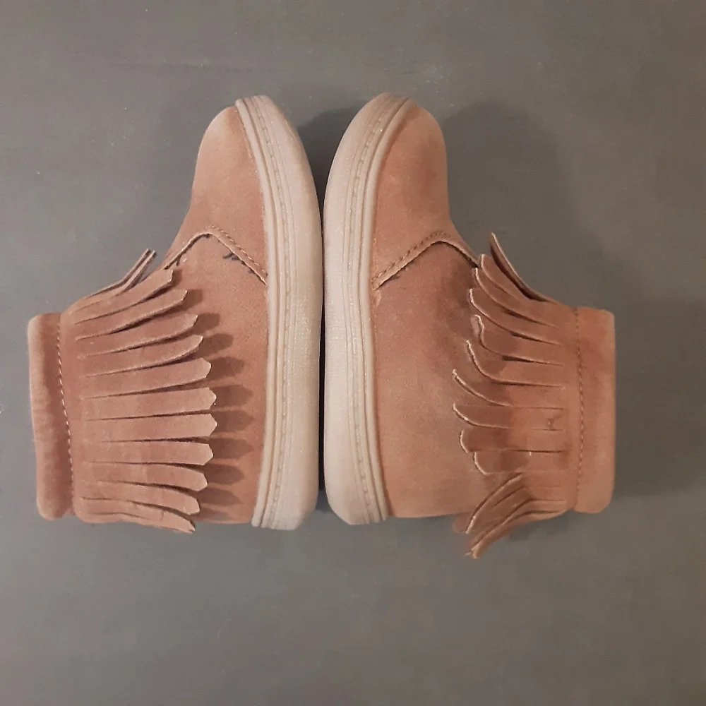CARTER'S MOCCASSIN SIDE ZIP ANKLE BOOTIES SYNTHETIC BABY GIRL SIZE 4 - 11.4CM